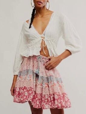FREE PEOPLE➕NWT Many Layers Printed Skirt